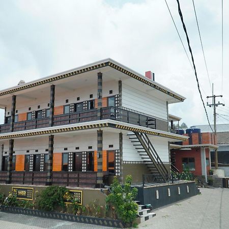Parama Bromo Hotel Ngadisari Bagian luar foto